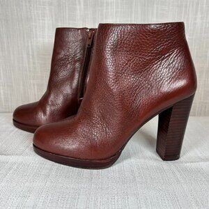 Gianni Bini, Ankle Booties, 8.5M, Brown Leather Upper, Lug Sole, Block heel.